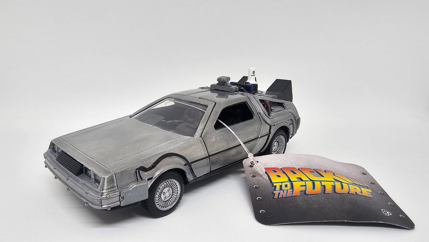 Auto Delorean Volver Al Futuro Parte II Time Machine 1/32 Marca JADA