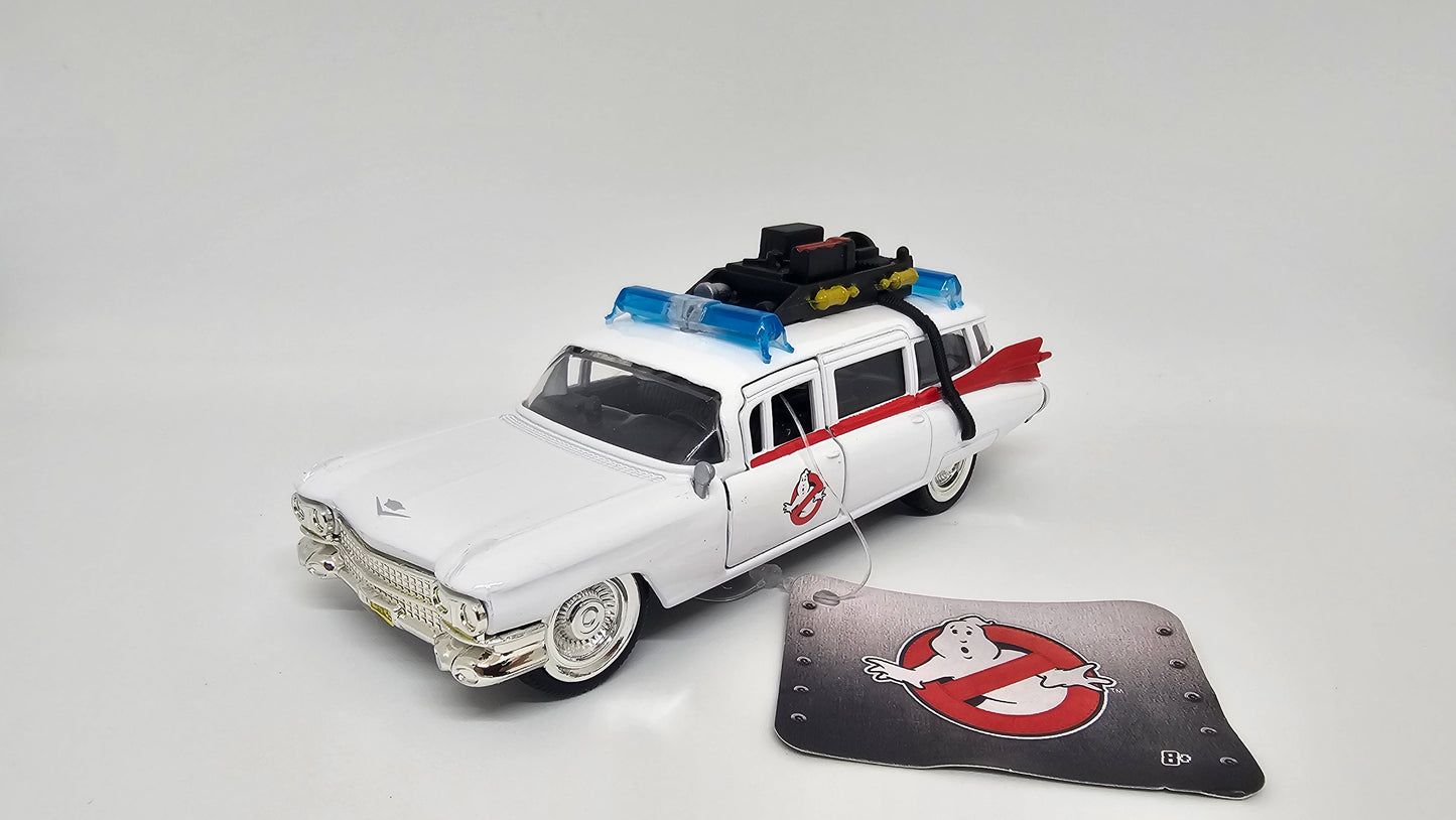 Auto Cazafantasmas Ecto-1 Metal Escala 1/32 Jada