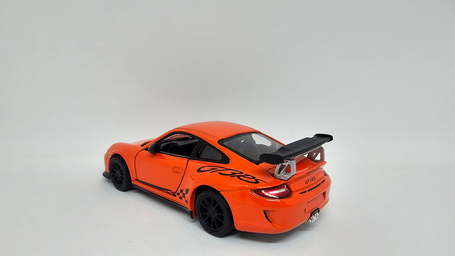Porsche 911 GT3 RS (2010) Escala 1/36 KINSMART