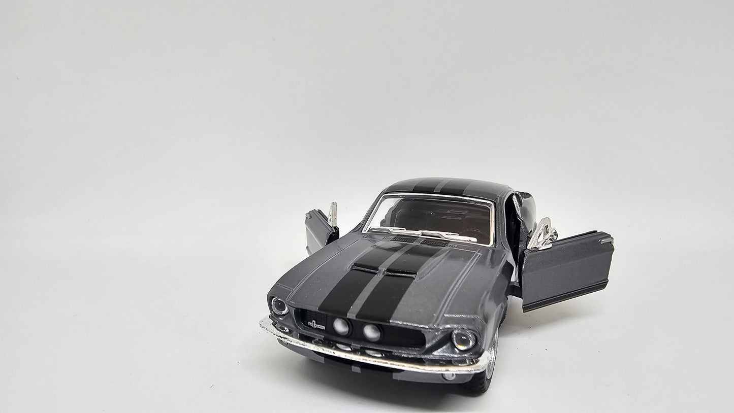 Ford Mustang 1967 Shelby GT-500 "ELEANOR" Escala 1/38 Kinsmart