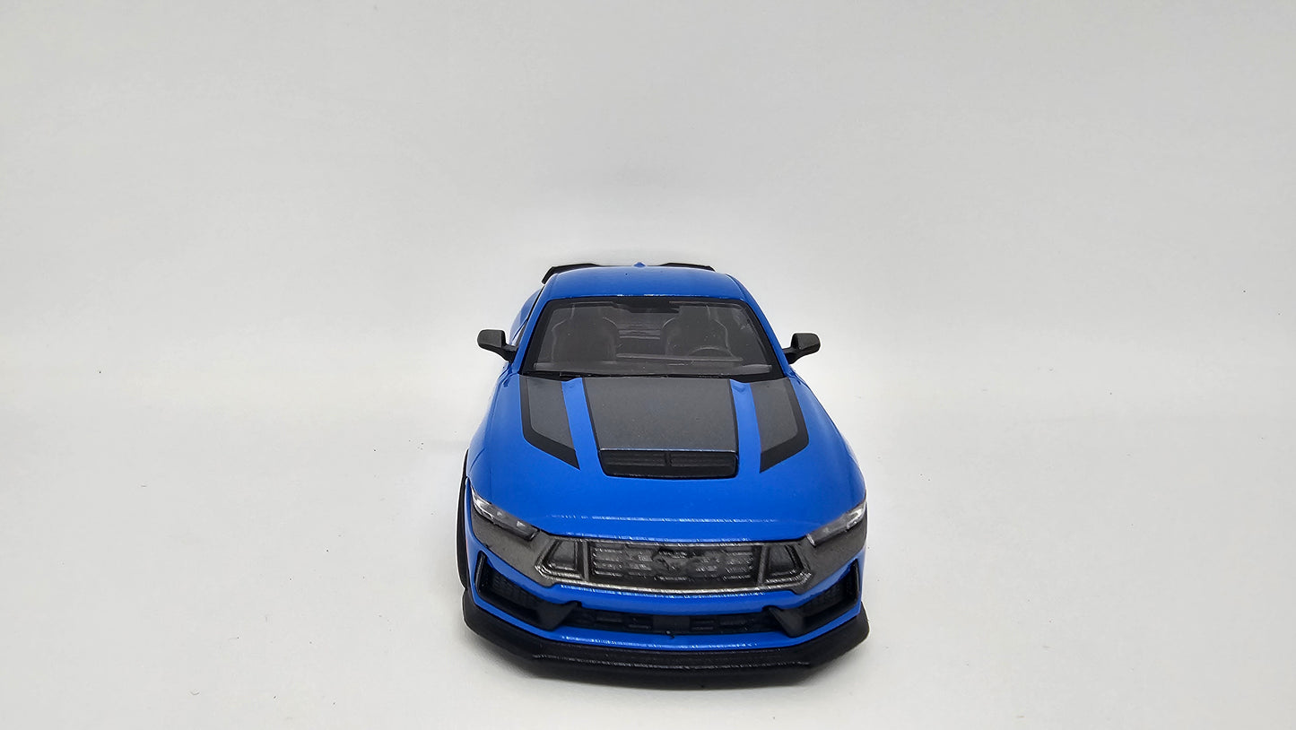Ford Mustang Dark Horse (2024) Escala 1/38 Kinsmart