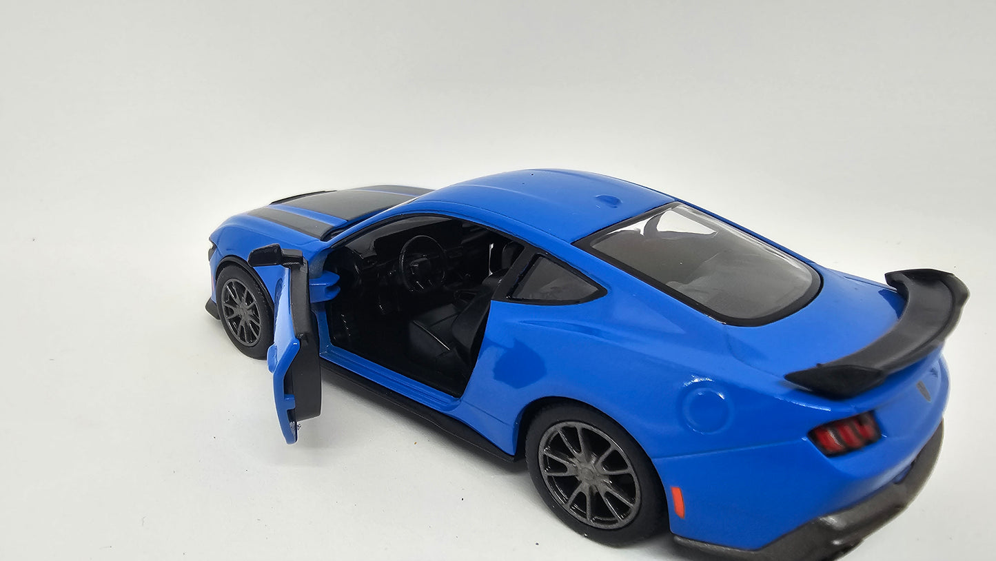Ford Mustang Dark Horse (2024) Escala 1/38 Kinsmart