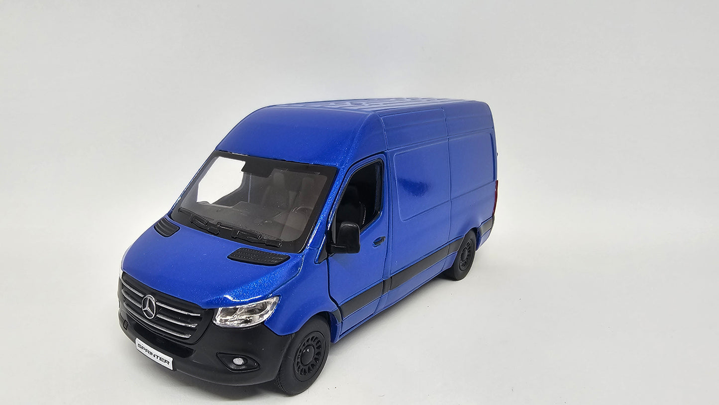 Mercedes Benz Sprinter Furgon Techo Alto Escala 1/48 Kinsmart