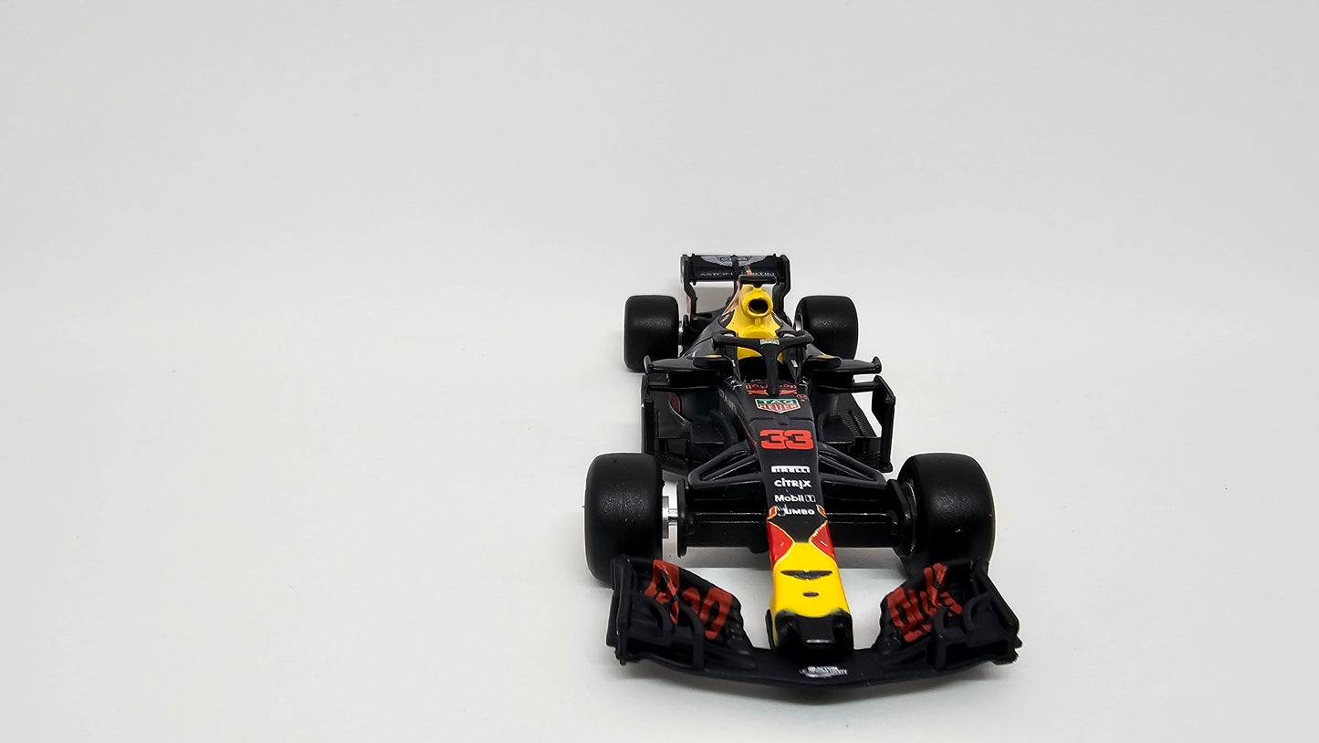 Red Bull Aston Martin F1 RB14 #33 Max Verstappen 2018 - F1 Burago Escala 1/43