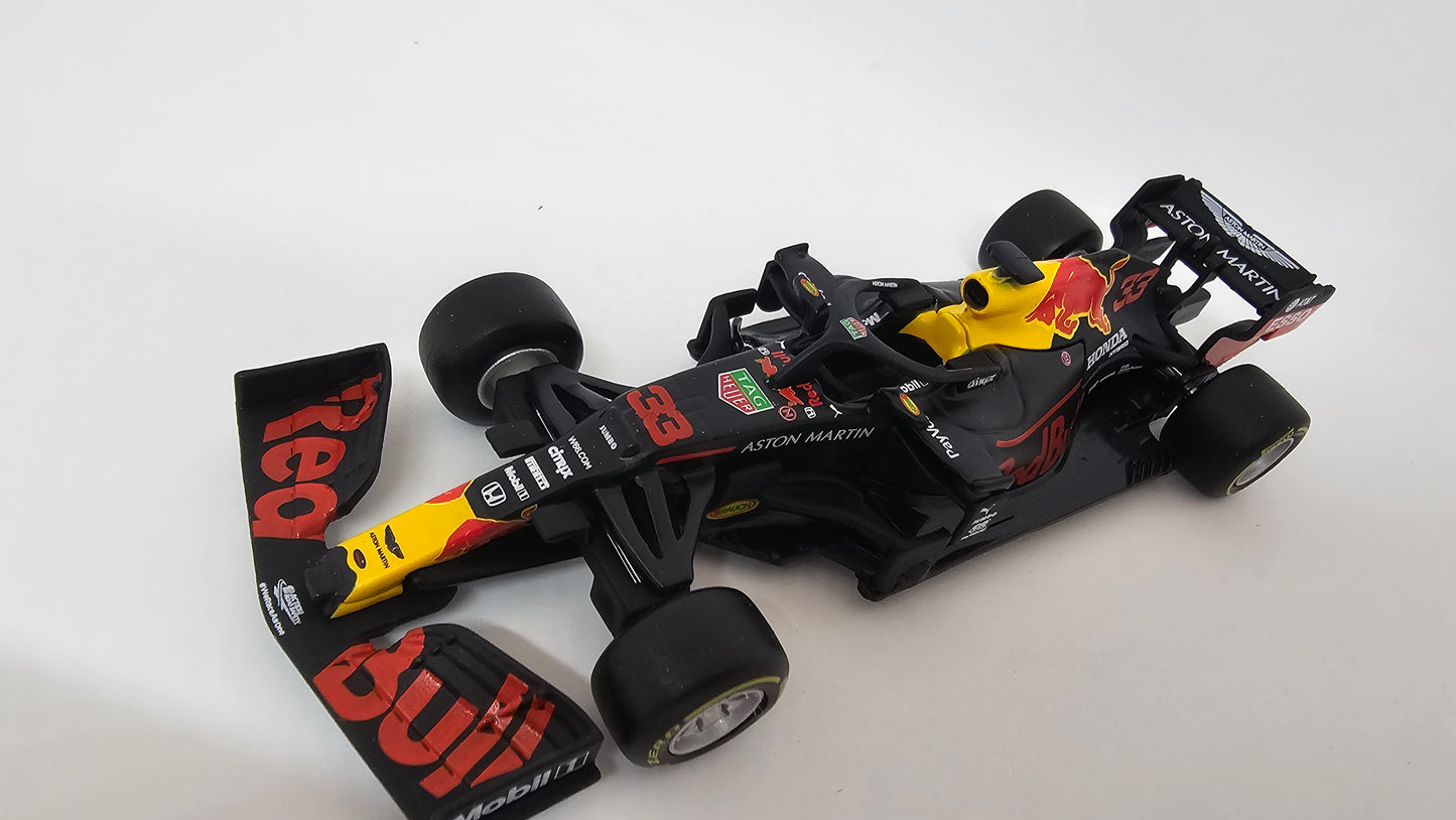 Red Bull Aston Martin F1 RB16 #33 Max Verstappen 2020 - F1 Burago Escala 1/43