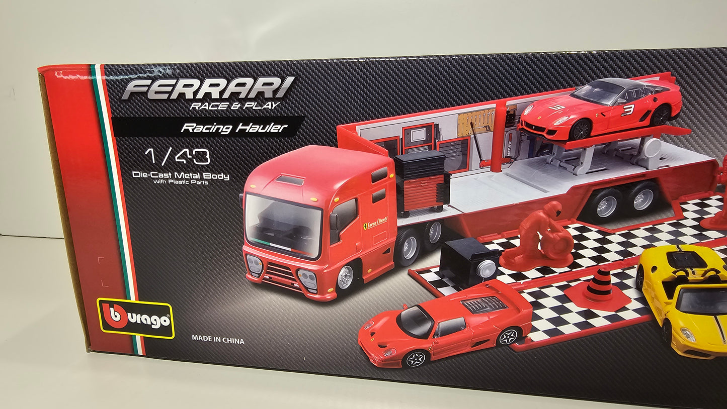 Camion Scuderia Ferrari Hauler con Accesorios- Burago