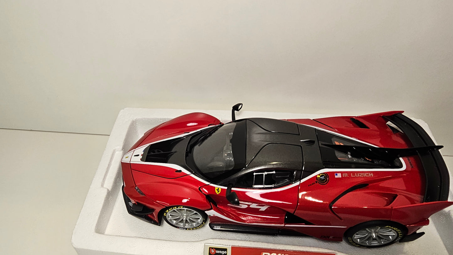 Ferrari FXXK EVO - Escala 1/18 - Burago