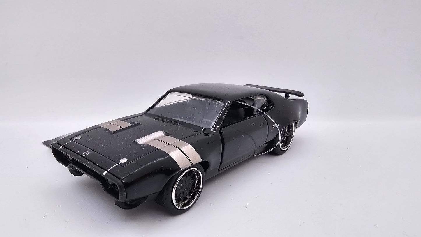 Plymouth GTX de Dominic Toretto - "RAPIDOS Y FURIOSOS 8" - Escala 1/32 - Jada