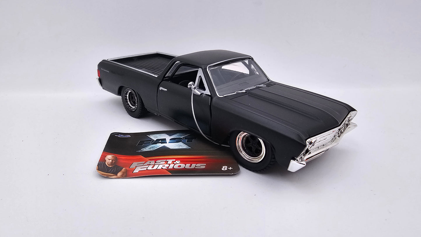 Chevrolet El Camino 1967 - "RAPIDOS Y FURIOSOS X" - Escala 1/32 - Jada