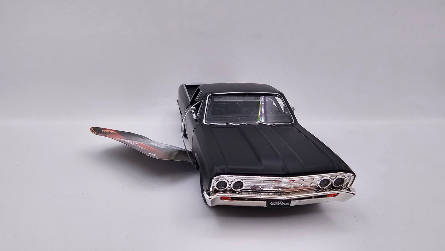 Chevrolet El Camino 1967 - "RAPIDOS Y FURIOSOS X" - Escala 1/32 - Jada