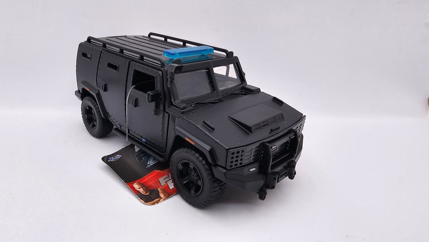 Hummer H2 Blindada - "RAPIDOS Y FURIOSOS X" - Escala 1/32 - Jada