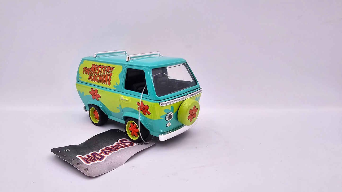 Auto La Maquina del Misterio de Scooby Doo Escala 1/32 Marca JADA