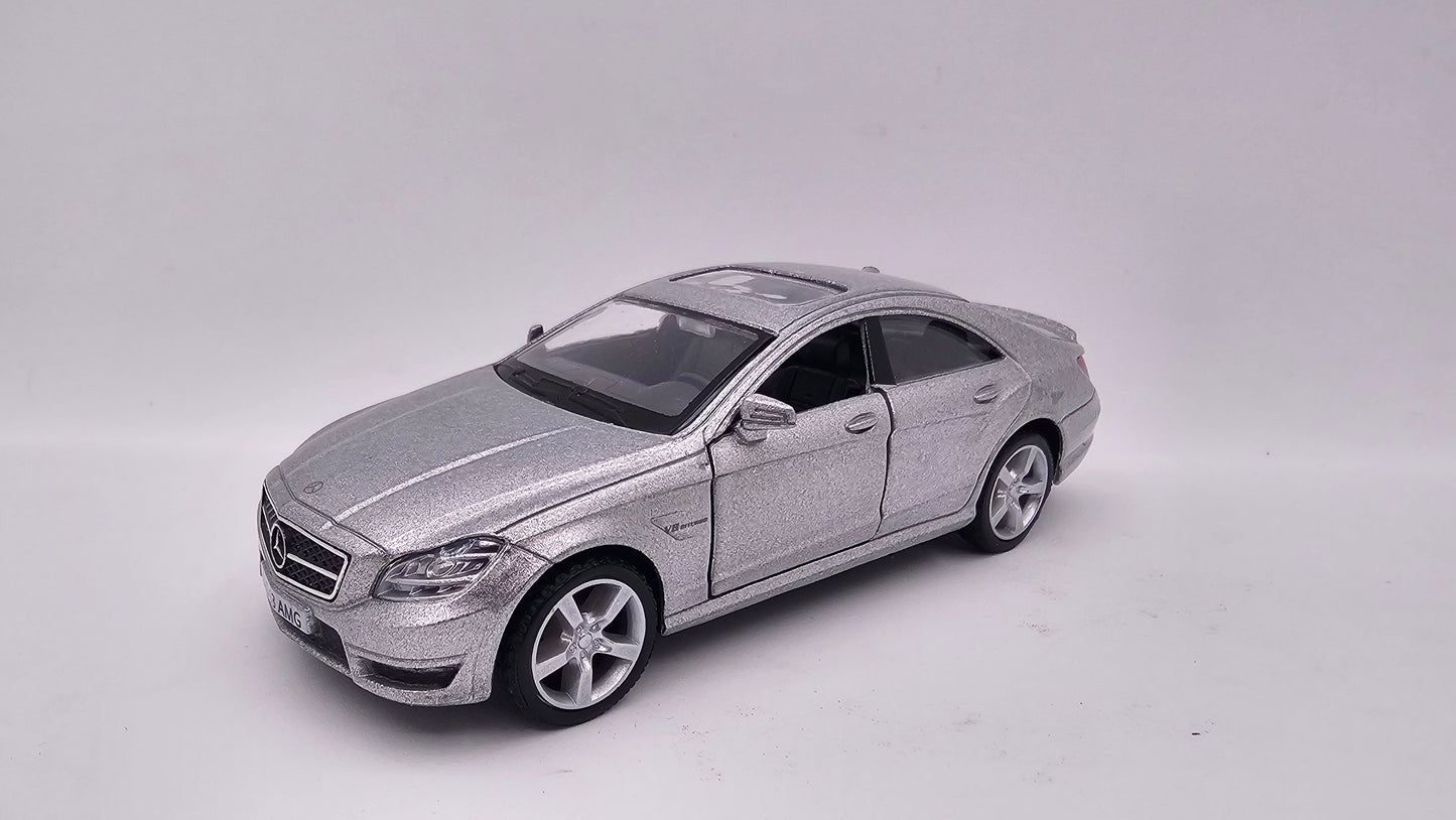 Mercedes Benz CLS 63 AMG - Escala 1/36 - RMZ