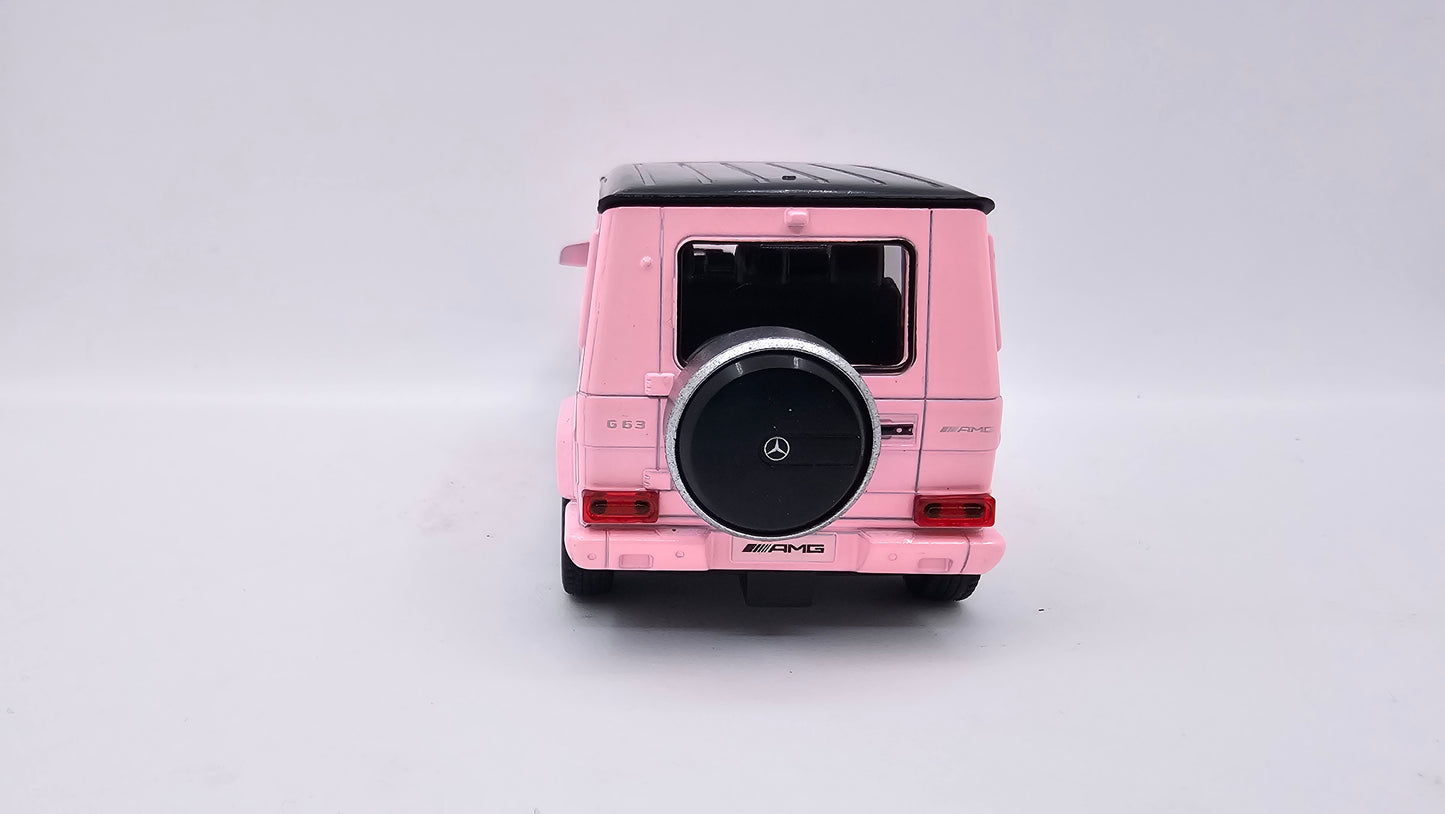 Mercedes Benz G63 AMG - Escala 1/36 - RMZ