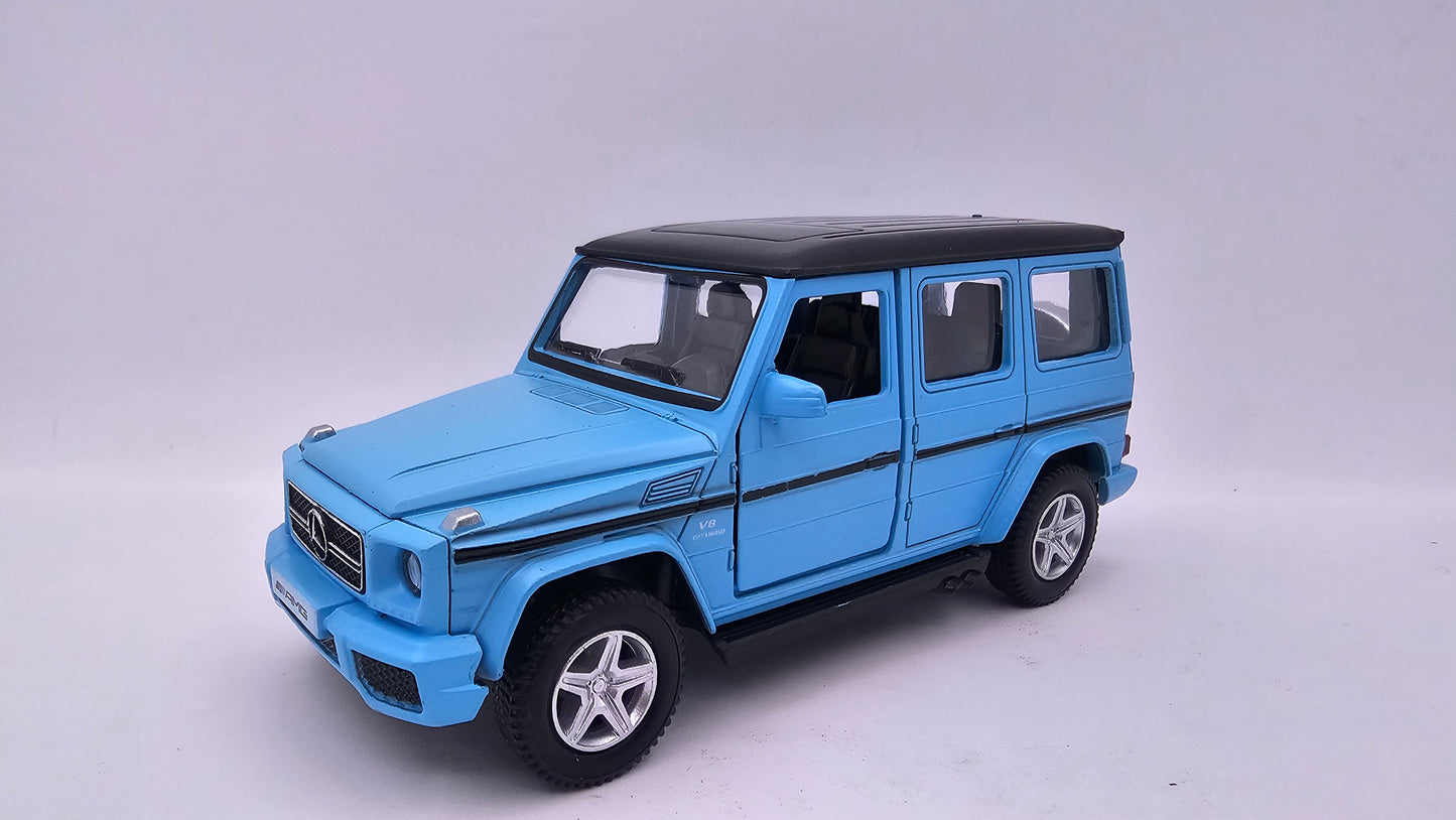 Mercedes Benz G63 AMG - Escala 1/36 - RMZ