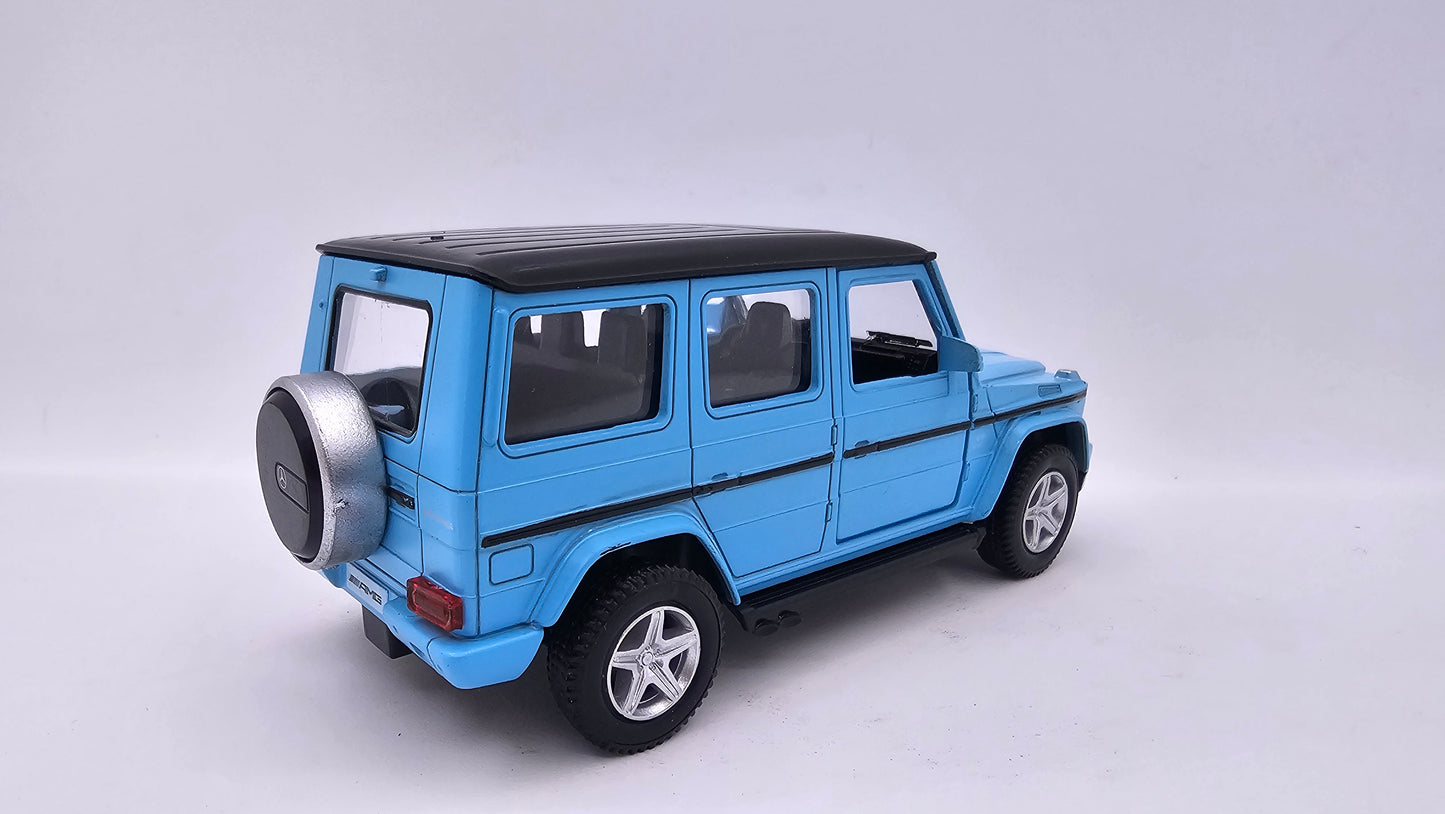Mercedes Benz G63 AMG - Escala 1/36 - RMZ