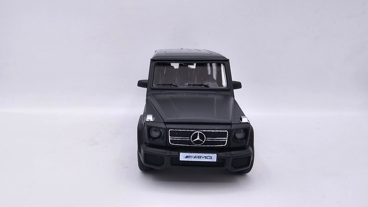 Mercedes Benz G63 AMG - Escala 1/36 - RMZ