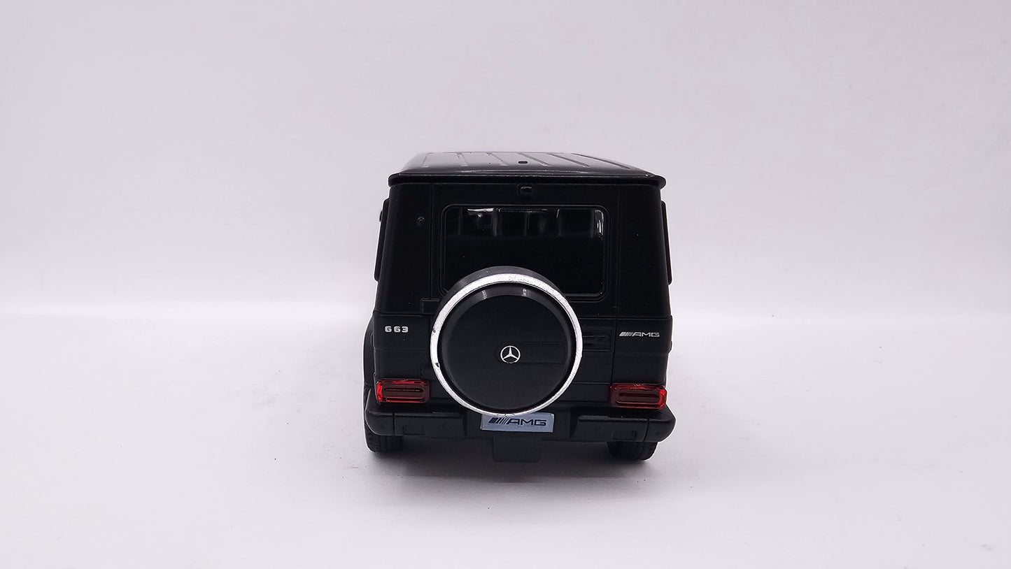 Mercedes Benz G63 AMG - Escala 1/36 - RMZ