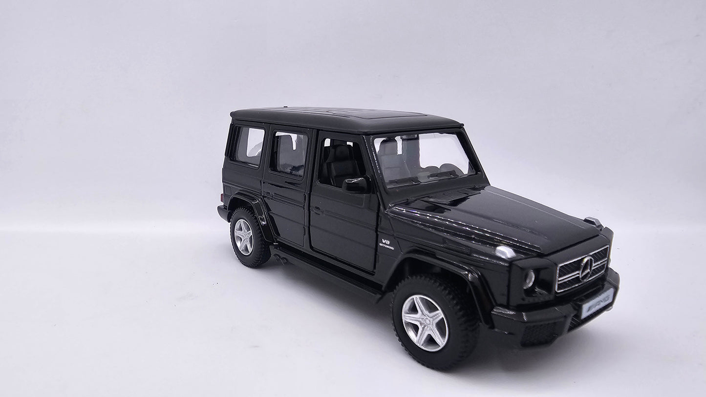 Mercedes Benz G63 AMG - Escala 1/36 - RMZ