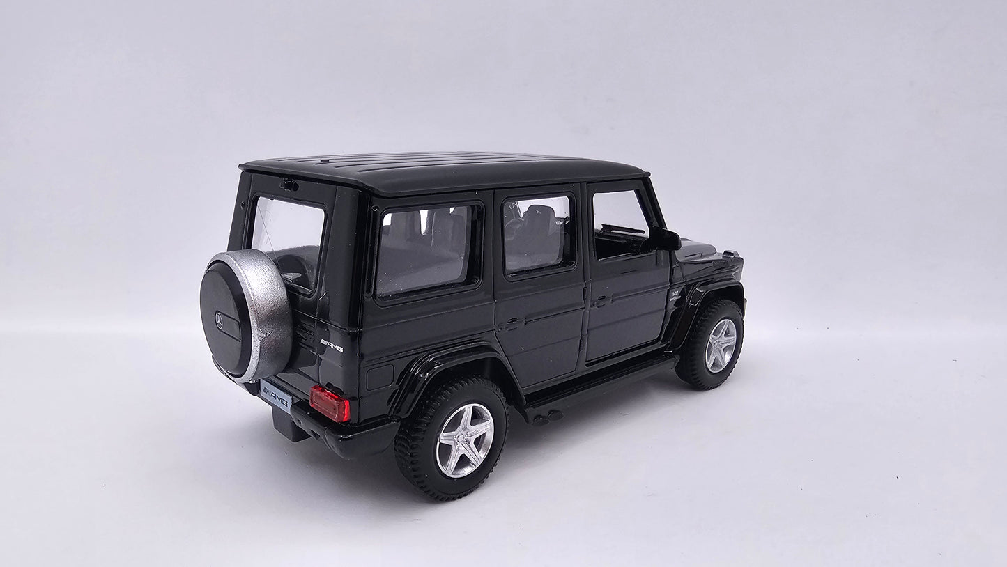 Mercedes Benz G63 AMG - Escala 1/36 - RMZ