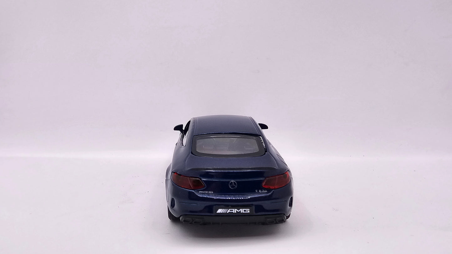 Mercedes Benz C 63 S AMG - Escala 1/36 - RMZ