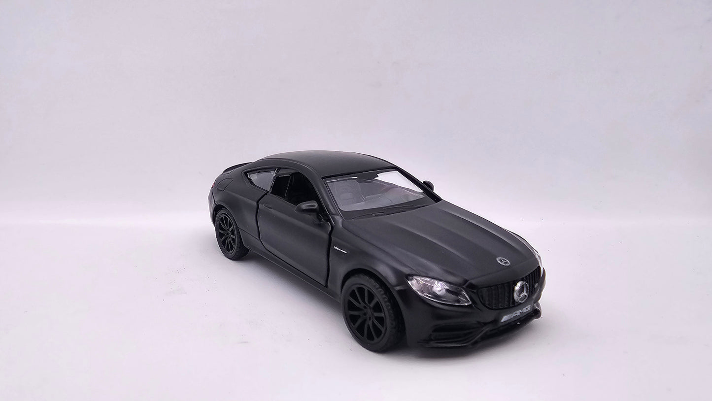 Mercedes Benz C 63 S AMG - Escala 1/36 - RMZ