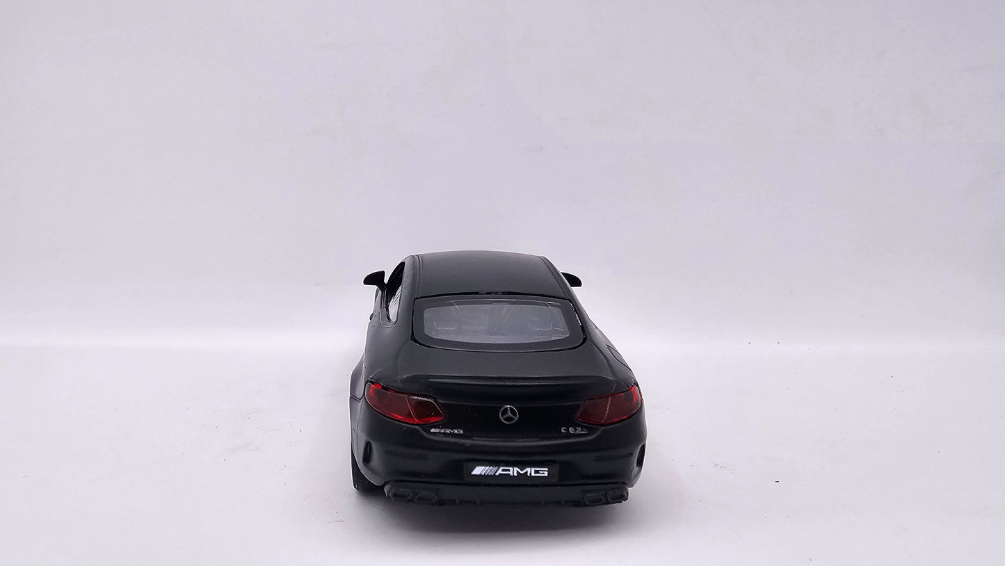 Mercedes Benz C 63 S AMG - Escala 1/36 - RMZ