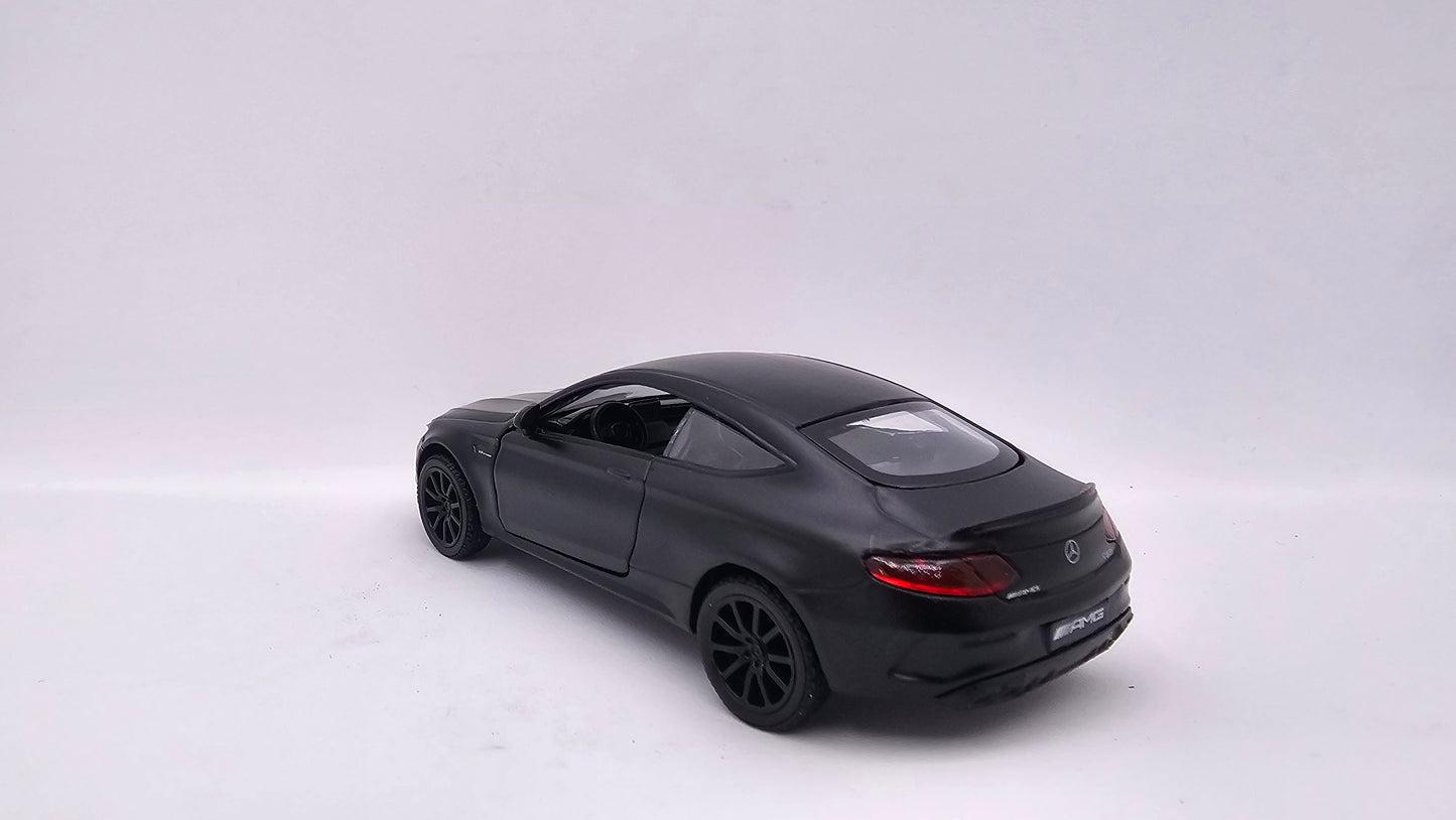 Mercedes Benz C 63 S AMG - Escala 1/36 - RMZ