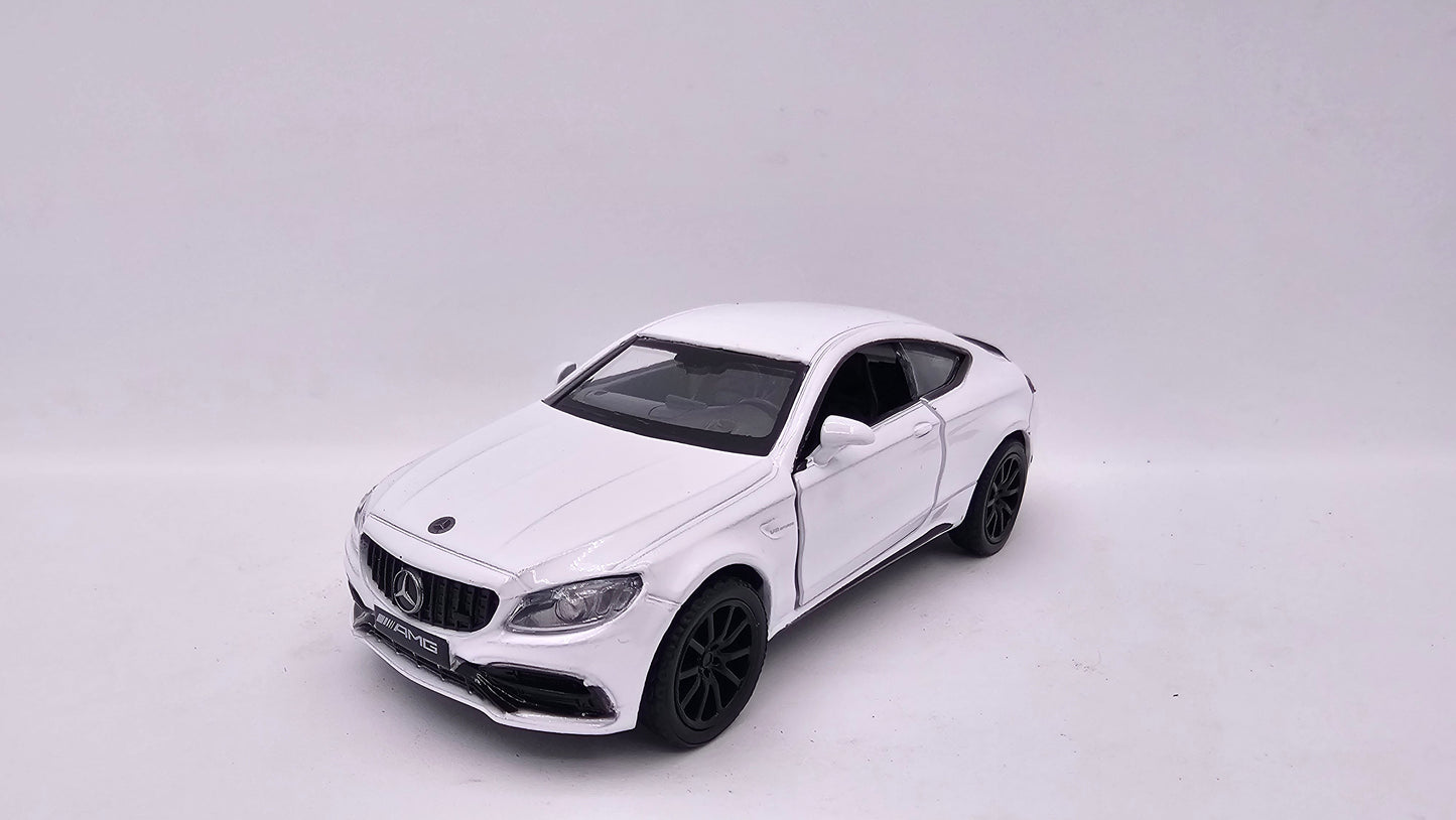 Mercedes Benz C 63 S AMG - Escala 1/36 - RMZ