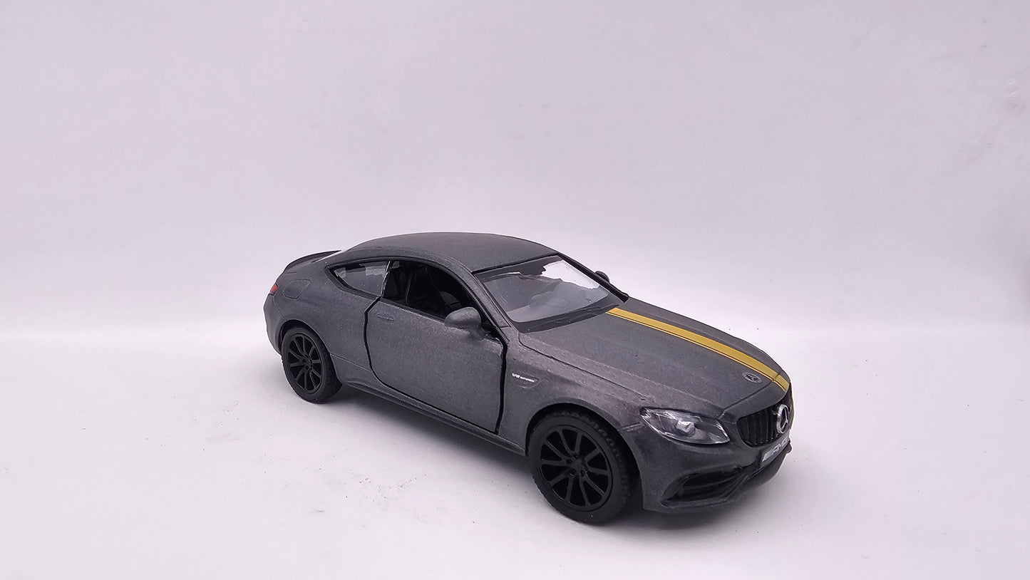 Mercedes Benz C 63 S AMG - Escala 1/36 - RMZ
