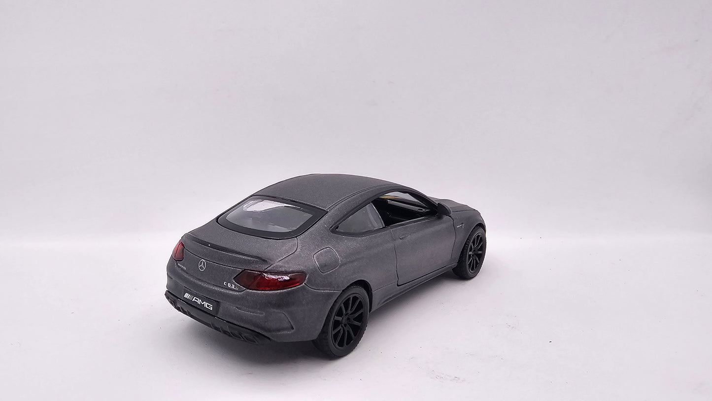 Mercedes Benz C 63 S AMG - Escala 1/36 - RMZ