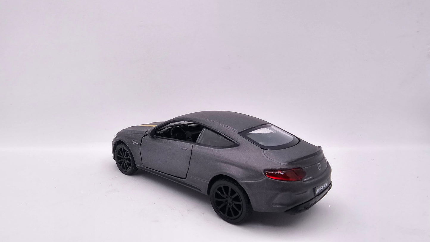 Mercedes Benz C 63 S AMG - Escala 1/36 - RMZ