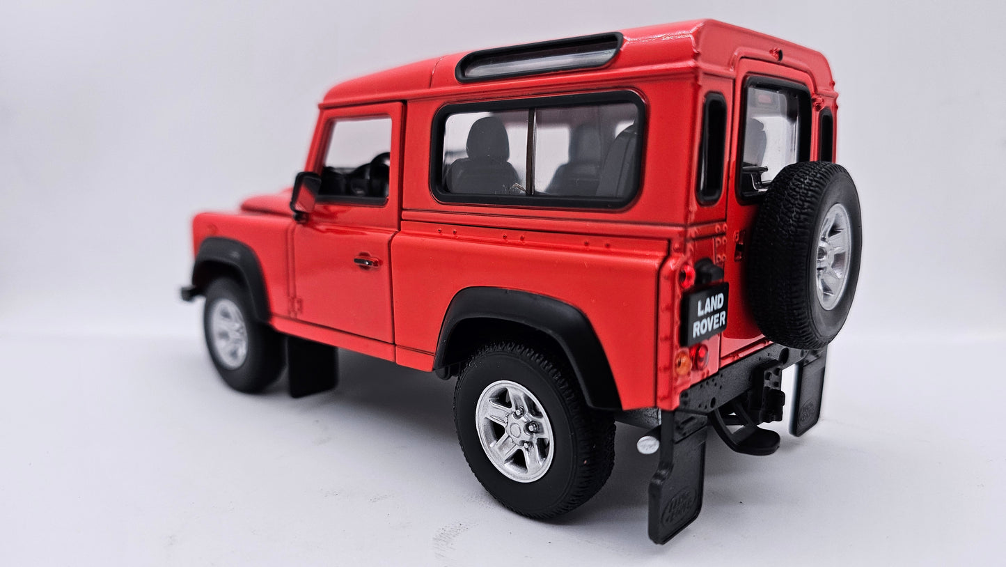 Land Rover Defender - Escala 1/24 - Welly (sin caja)