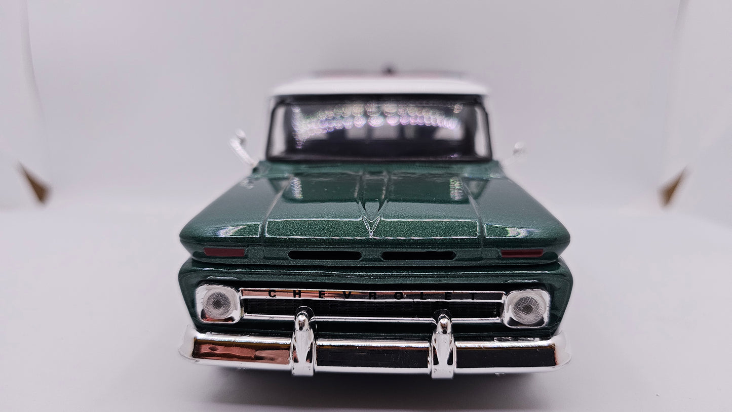 Chevy C10 Pick Up 1966 Grúa - Escala 1/24 - Motormax (sin caja)