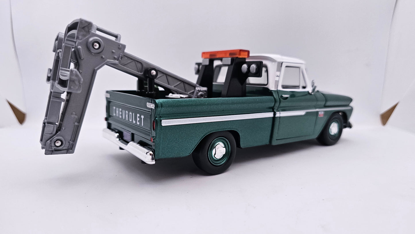 Chevy C10 Pick Up 1966 Grúa - Escala 1/24 - Motormax (sin caja)