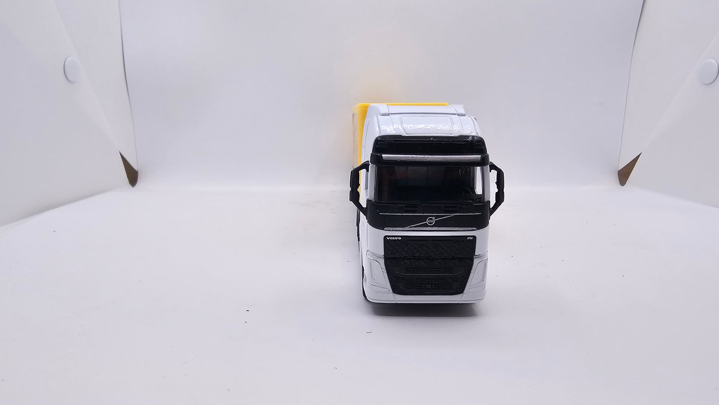 Camion Furgon Volvo FH - Escala 1/64 - Welly - (Sin Caja)