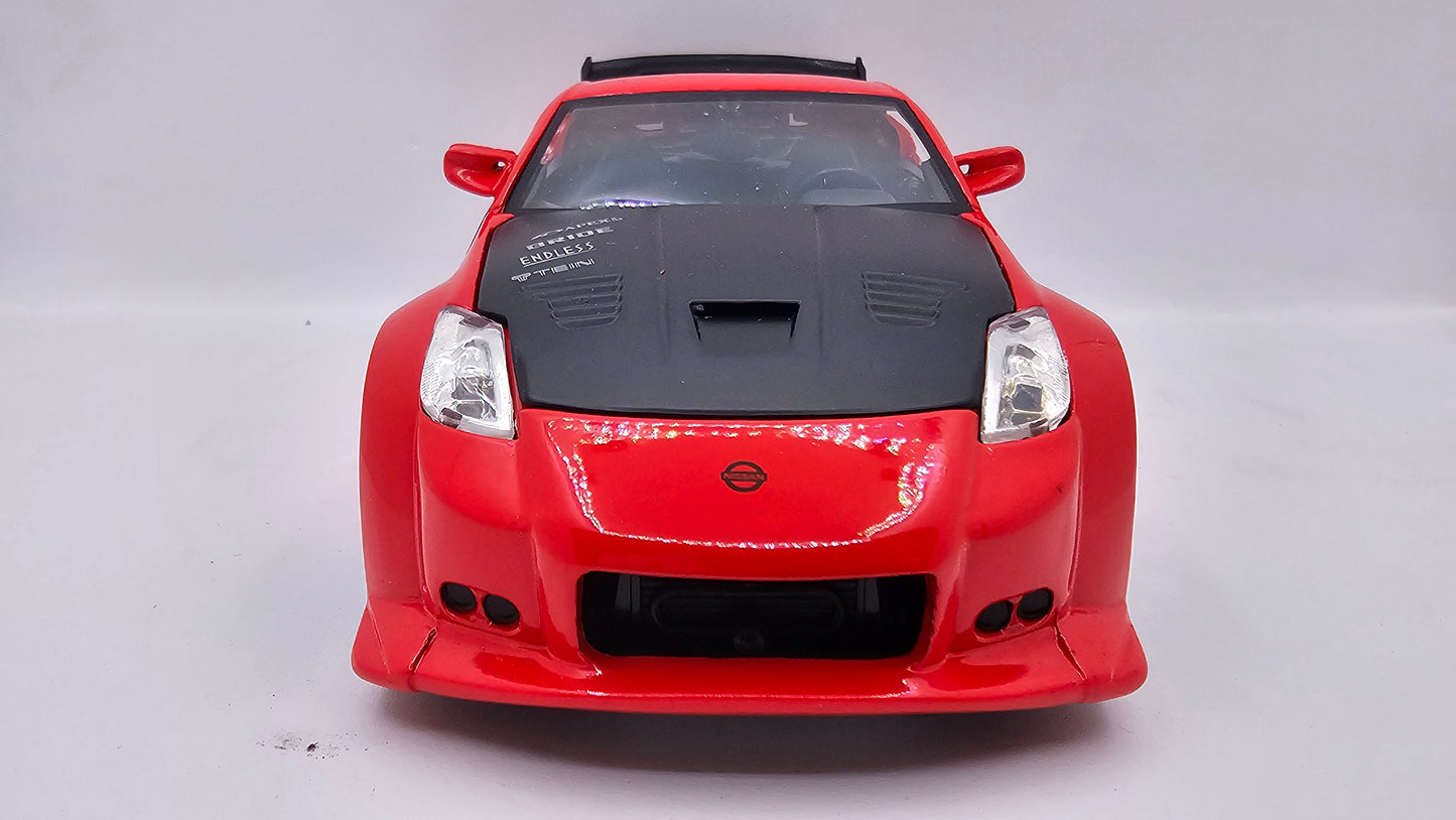 Nissan 350Z (Z33) 2003 - Escala 1/24 - Jada (sin caja)