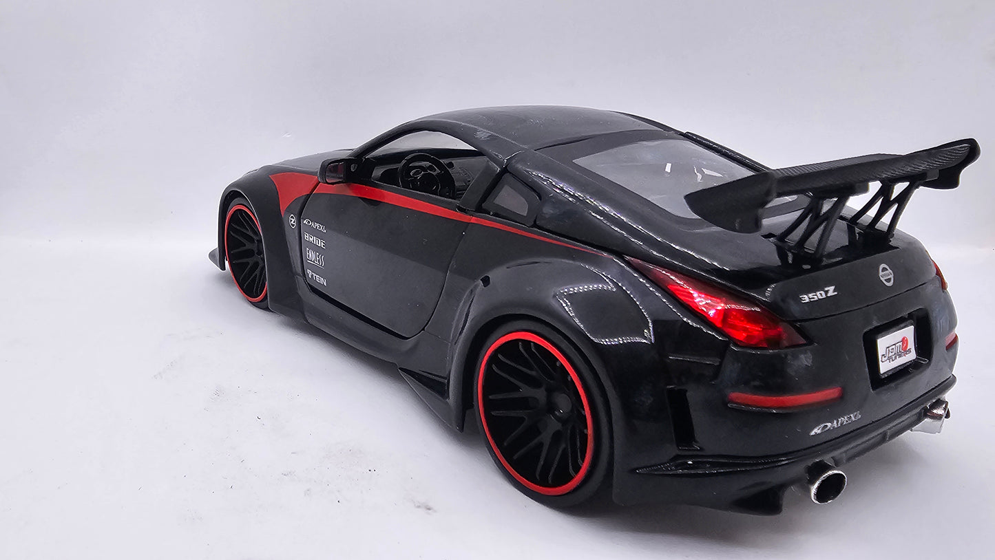 Nissan 350Z (Z33) 2003 - Escala 1/24 - Jada (sin caja)