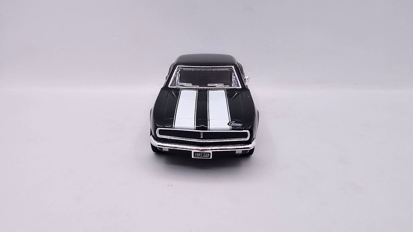 Chevrolet Camaro Z-28 1967- Escala 1/37 - Kinsmart - (Sin caja)