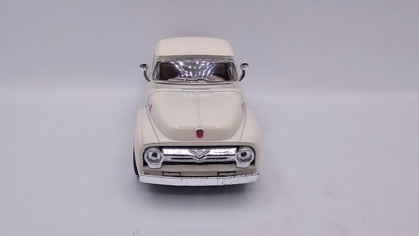 Ford F-100 Pickup 1956 - Escala 1/38- Kinsmart - (Sin caja)