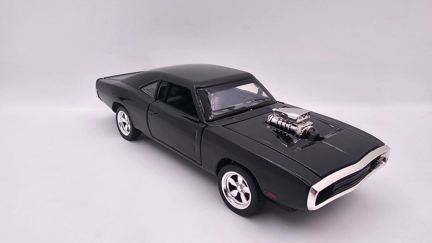 Dodge Charger 1970 - Escala 1/30 - Con Luces y Sonidos - (Sin caja)