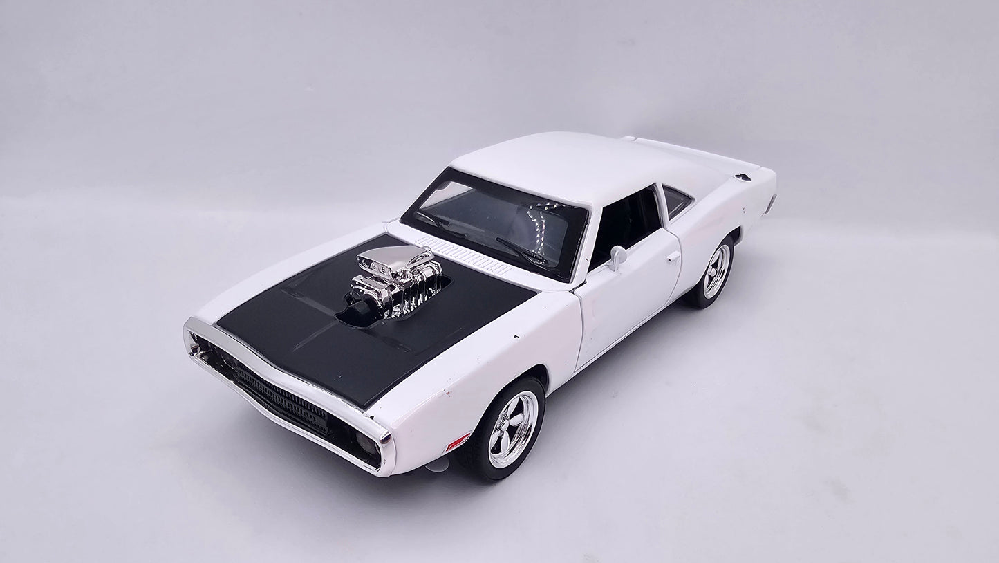 Dodge Charger 1970 - Escala 1/30 - Con Luces y Sonidos - (Sin caja)