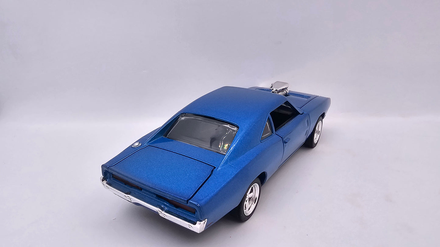 Dodge Charger 1970 - Escala 1/30 - Con Luces y Sonidos - (Sin caja)