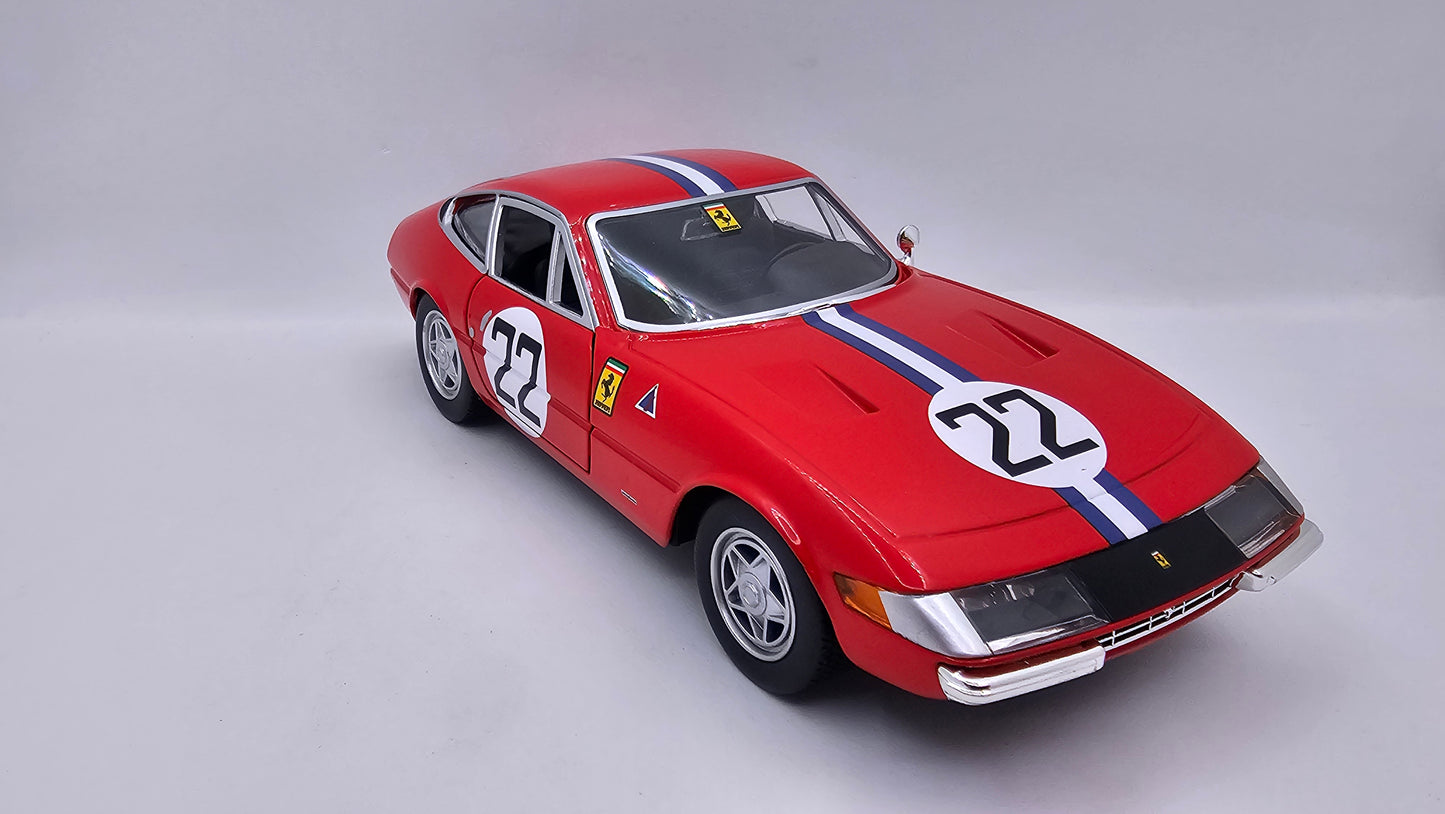 Ferrari 365 GTB4 Competizione - Escala 1/24 - Burago - (Sin caja)