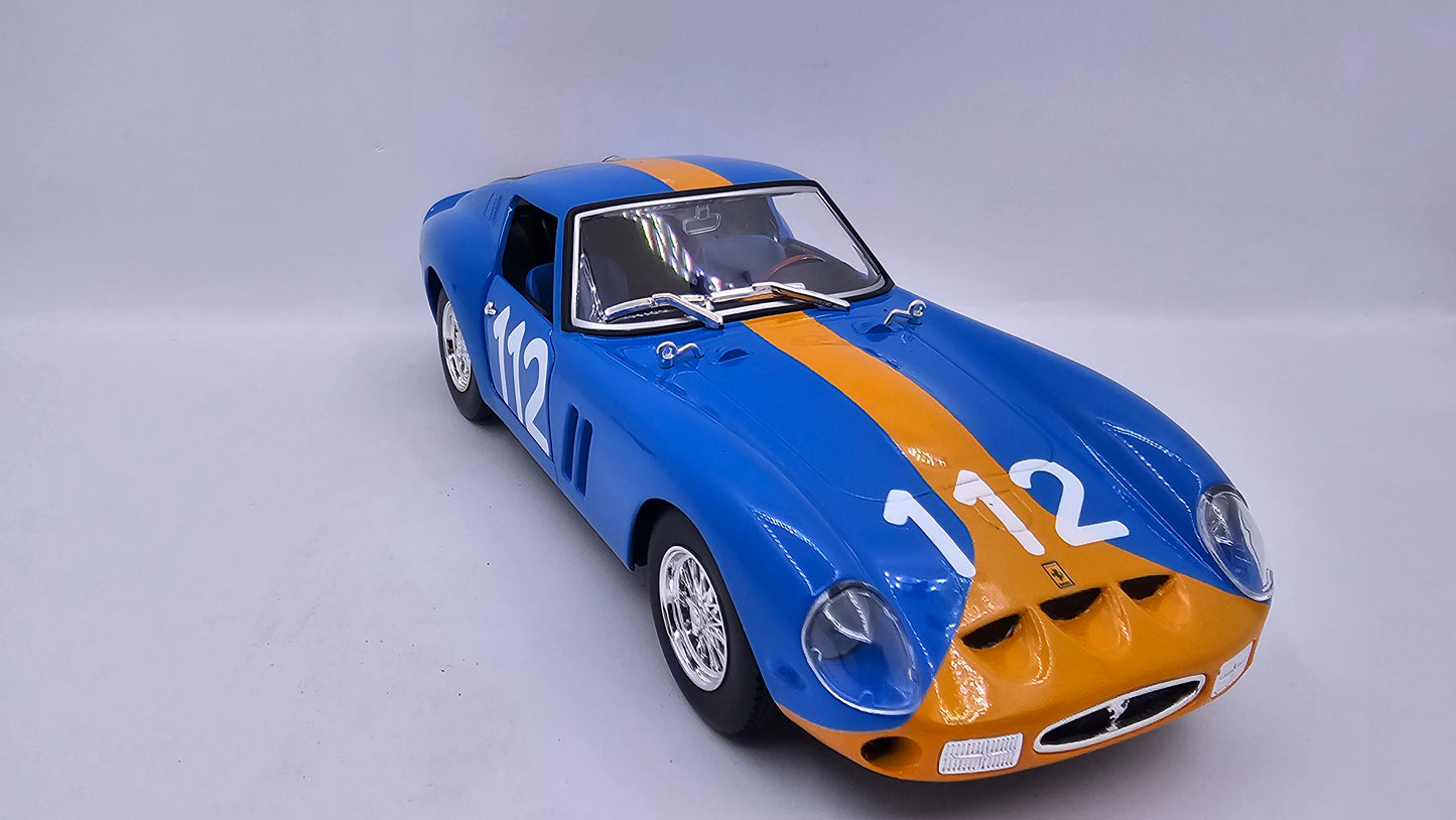 Ferrari 250 GTO - Escala 1/24 - Burago - (Sin caja)