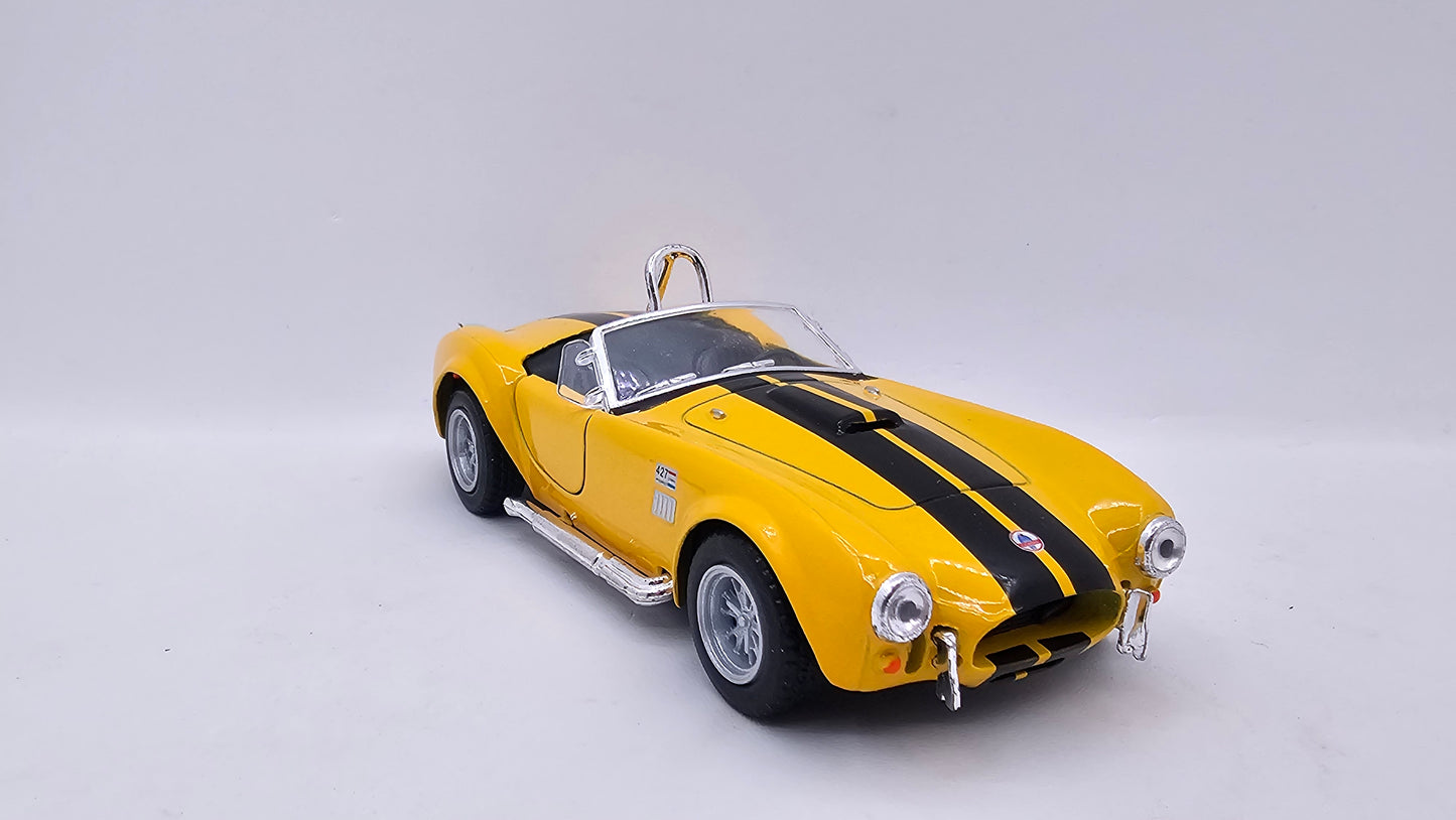 Shelby Cobra 427 1965 - Escala 1/32 - Kinsmart - (Sin caja)