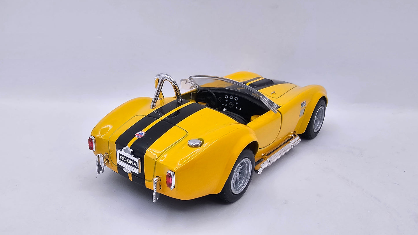 Shelby Cobra 427 1965 - Escala 1/32 - Kinsmart - (Sin caja)