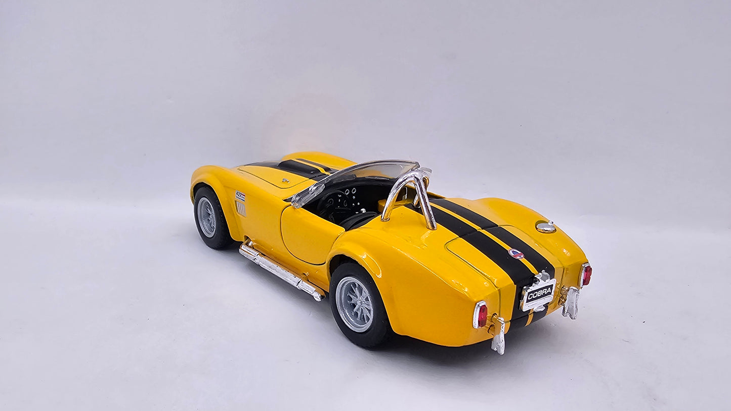 Shelby Cobra 427 1965 - Escala 1/32 - Kinsmart - (Sin caja)