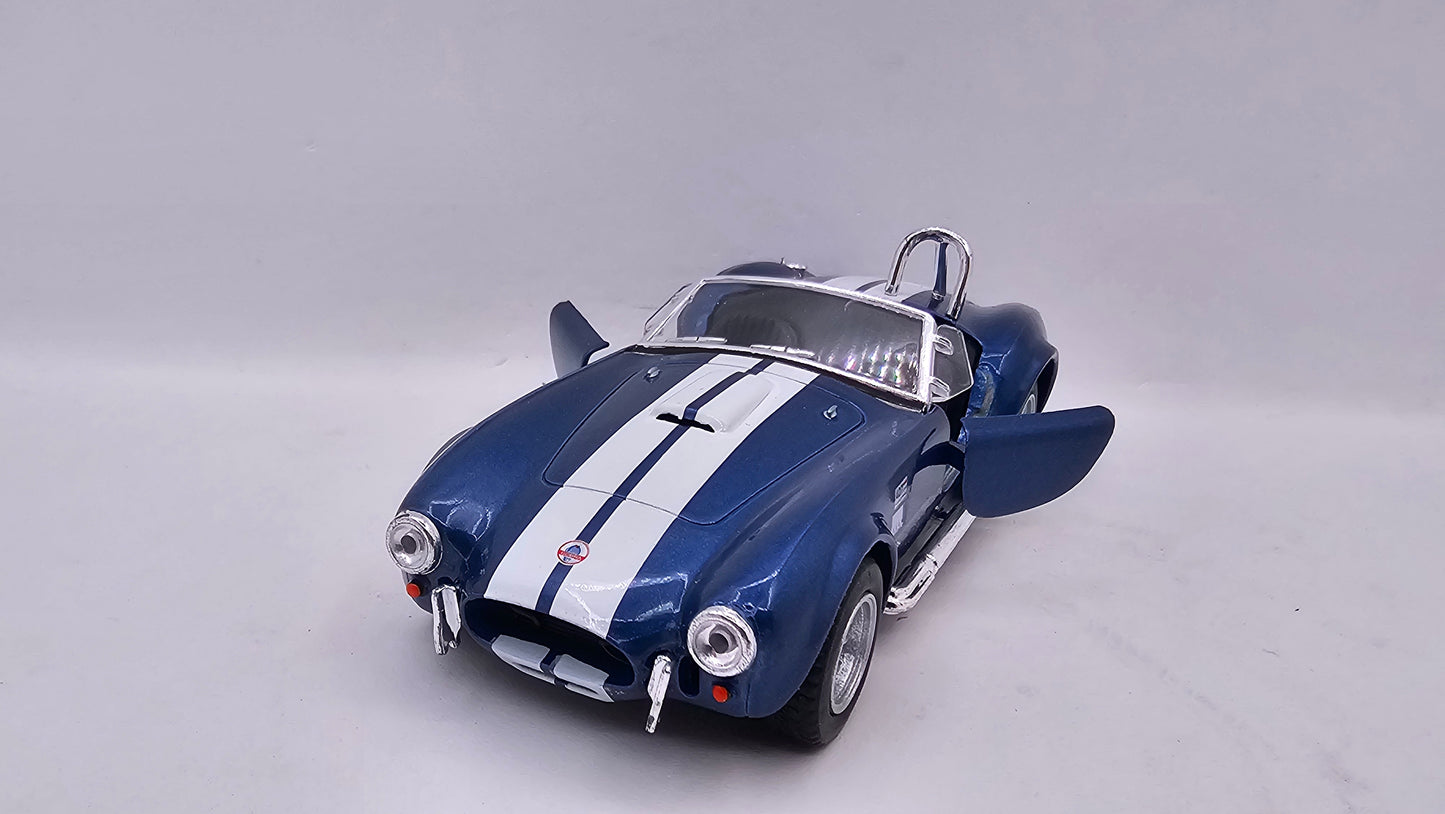 Shelby Cobra 427 1965 - Escala 1/32 - Kinsmart - (Sin caja)