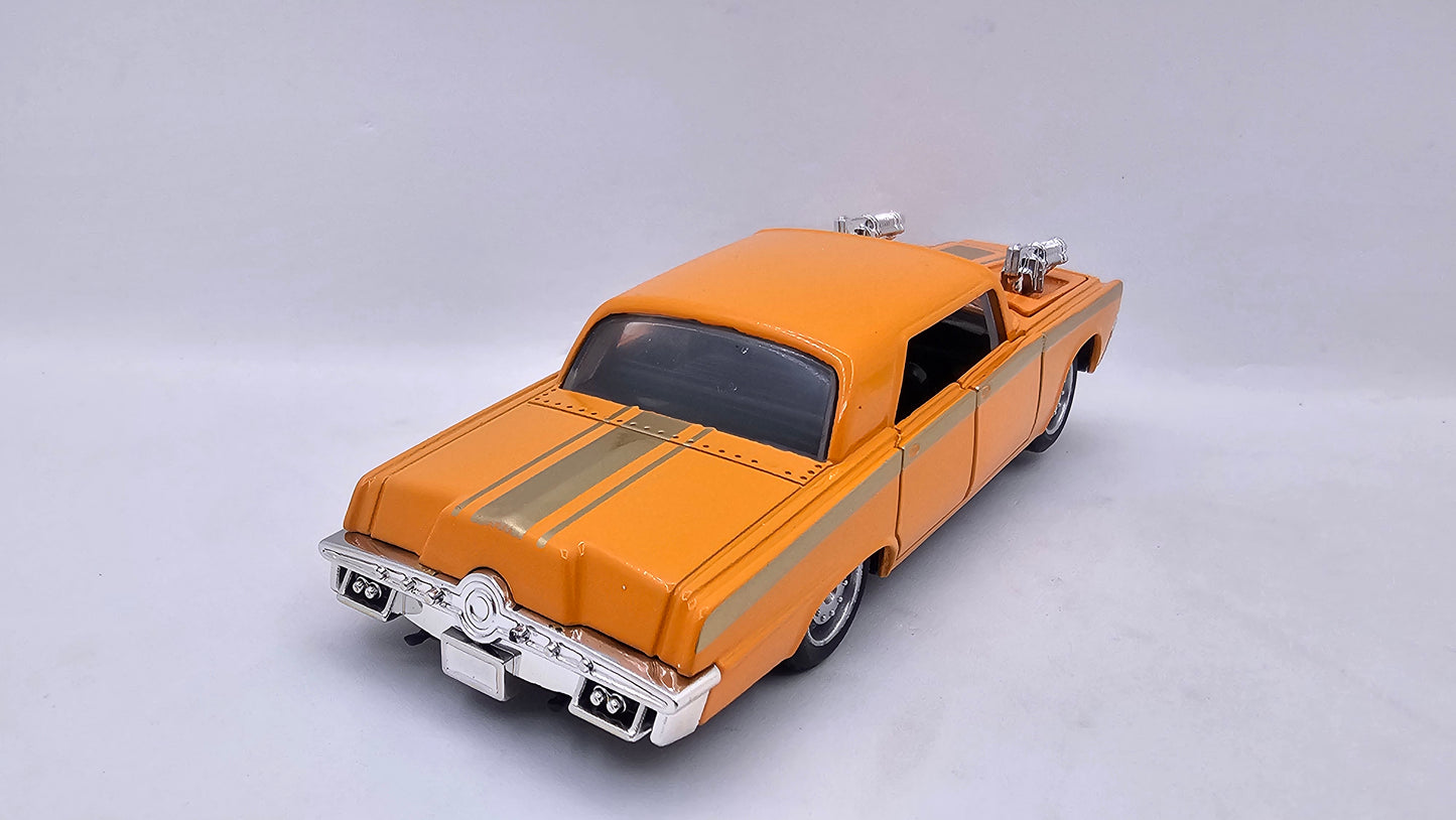 Chrysler Imperial 1965 - Escala 1/32 - Con Luces y Sonidos